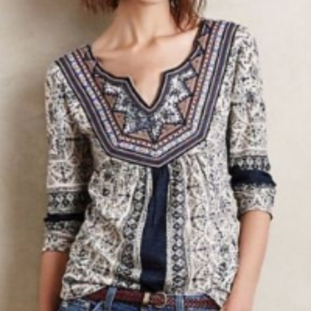 Akemi + Kim Anthropologie bohemian boho beaded 3/4 sleeve navy blue pink cream S